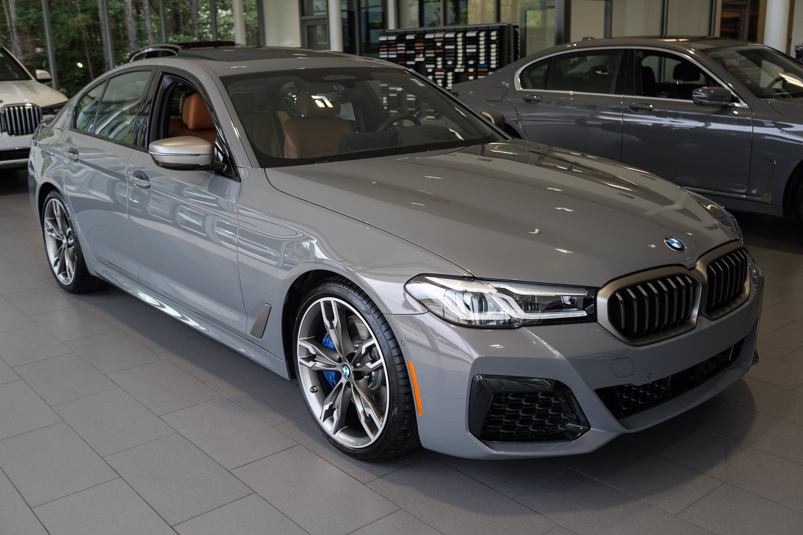 New 2021 BMW 5 Series M550i xDrive